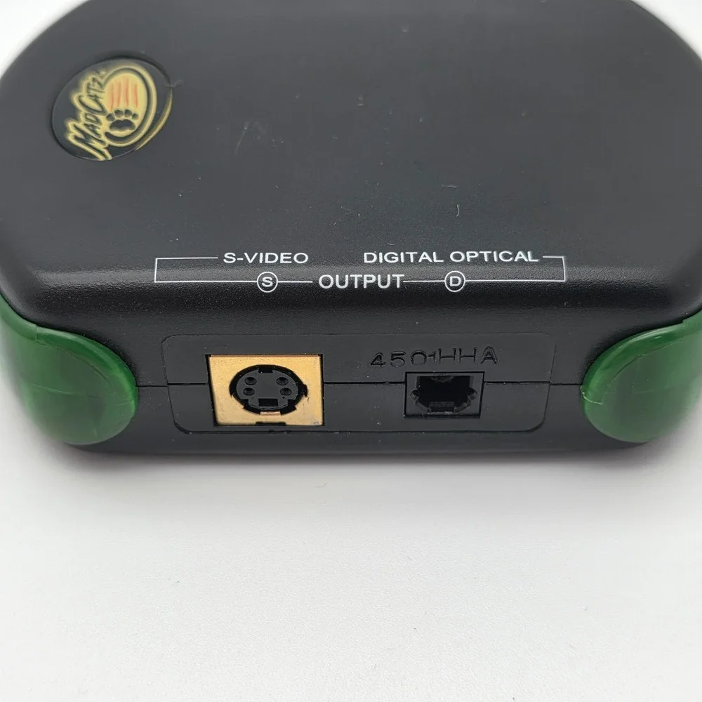 Mad Catz‎ Ultra AV Kit Xbox Original RCA S-Video Optical 4555 Adapter Not Tested